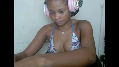 plumnjuicyx online show from 02-28-25, 09:47