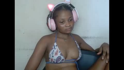 plumnjuicyx online show from 03-01-25, 10:13