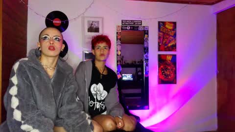   online show from 02-04-25, 01:45