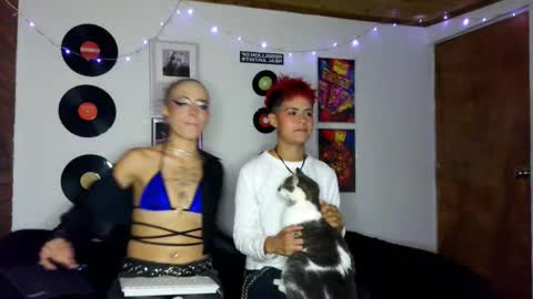   online show from 02-18-25, 03:42