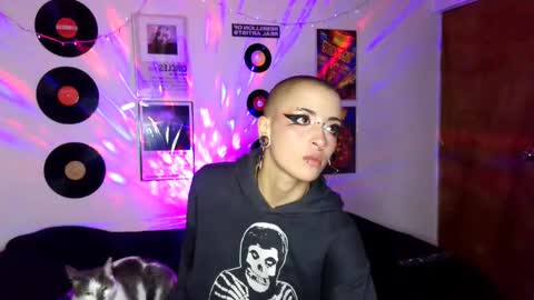   online show from 03-05-25, 11:05