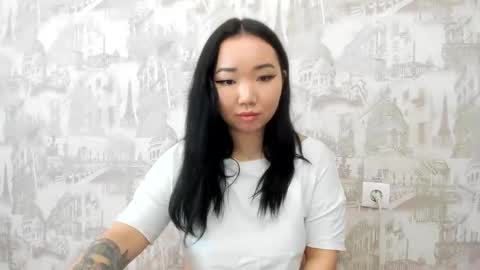 Erica online show from 01-31-25, 06:02