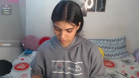 Pocahontas online show from 11-10-25, 01:15