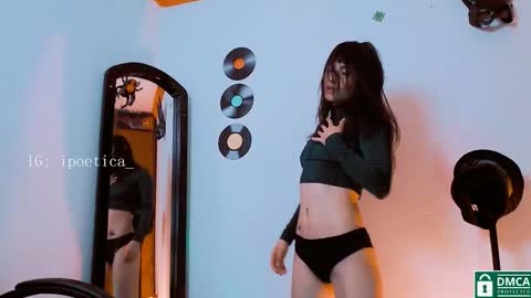 IG ipoetica  online show from 11-27-25, 04:53