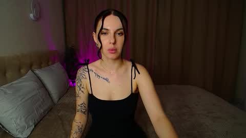 poison_inyour_mind online show from 11-12-25, 05:46