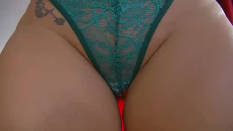 poison_milf_ online show from 11-13-25, 05:06