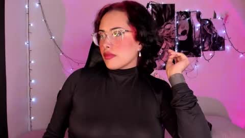 Willow                      Hours 12pm to 630pm Colombian time FRIDAY AND SUNDAY FREE DAYS online show from 09-29-25, 05:51