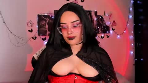 Willow                      Hours 12pm to 630pm Colombian time FRIDAY AND SUNDAY FREE DAYS online show from 10-04-25, 06:28