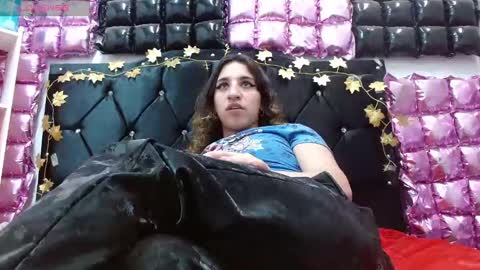 Aleja online show from 10-22-25, 02:39