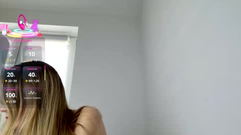 Karolina online show from 01-06-26, 11:03