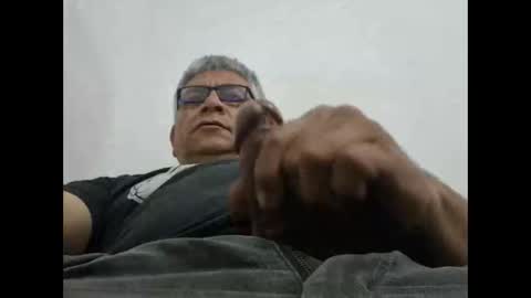 poli online show from 11-16-25, 01:28