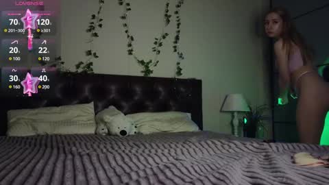 Candytrain online show from 12-14-24, 06:09