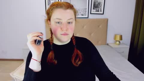 Snapshot of polinasallivan chatting on 12-04-24, 11:08 Polina online show from 12-04-24, 11:08