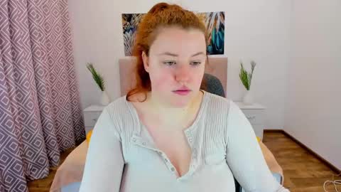 Snapshot of polinasallivan chatting on 12-09-24, 07:28 Polina online show from 12-09-24, 07:28