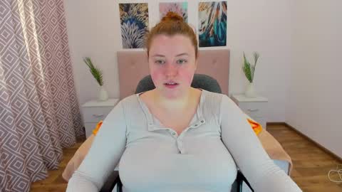 Snapshot of polinasallivan chatting on 12-09-24, 10:32 Polina online show from 12-09-24, 10:32