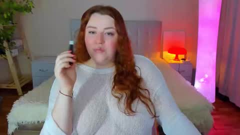 Snapshot of polinasallivan chatting on 03-11-25, 05:35 Polina online show from 03-11-25, 05:35