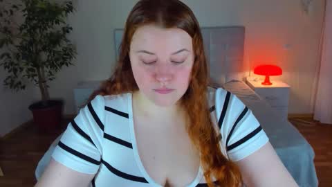 Polina online show from 12-15-25, 03:38