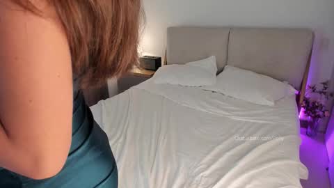 Polly online show from 10-18-25, 10:21