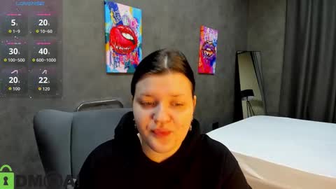 Polly online show from 10-29-25, 01:19