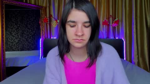 Polly online show from 11-26-25, 07:42