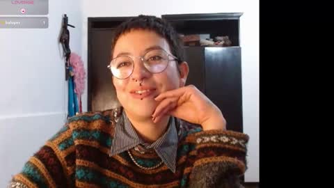 Snapshot of poly_mer chatting on 01-31-25, 05:30 Poly online show from 01-31-25, 05:30