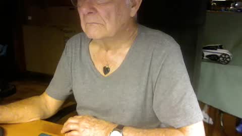 pomme1949 online show from 02-03-25, 10:58