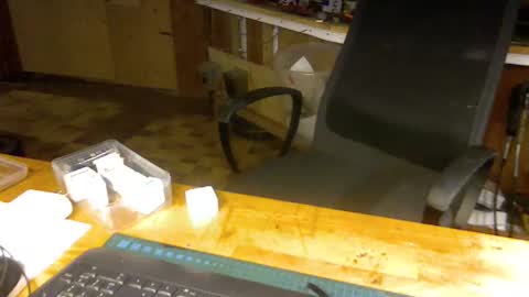 pomme1949 online show from 10-06-25, 07:50