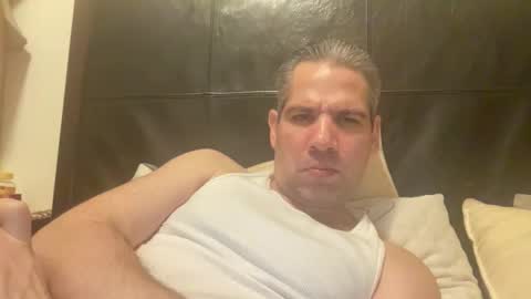 Snapshot of ponchynyc chatting on 11-01-25, 12:34 PONCH online show from 11-01-25, 12:34