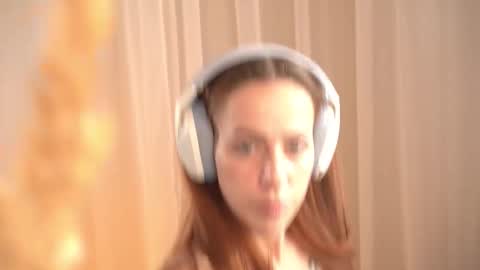    online show from 12-17-25, 08:09