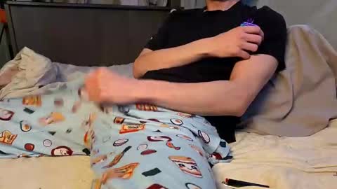 Kyle online show from 12-20-25, 01:23