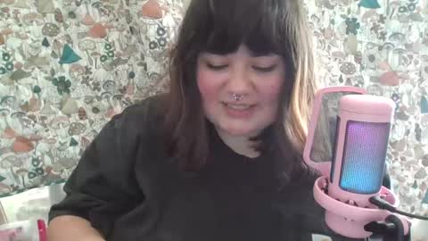 Snapshot of popr0xie chatting on 02-16-25, 09:59 roxie online show from 02-16-25, 09:59