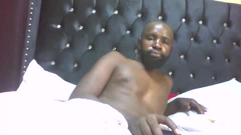 THE AMAZON DICK online show from 12-14-25, 01:38