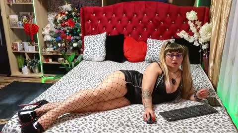 Snapshot of pornbubblebutt chatting on 12-19-24, 05:29 pornbubblebutt online show from 12-19-24, 05:29