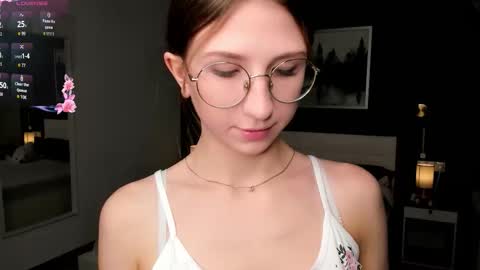 Elizabeth online show from 10-09-25, 07:12