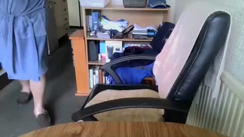 poshman65 online show from 10-14-25, 09:43