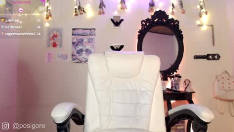 Anna Goth independient model online show from 12-19-24, 09:38