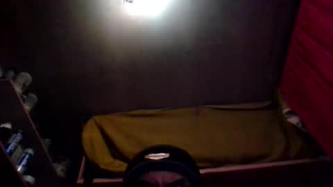 Snapshot of potro770723 chatting on 09-21-25, 11:06 Potro770723 online show from 09-21-25, 11:06