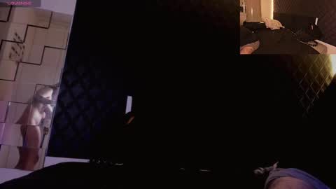 Snapshot of powercouplemix chatting on 02-27-25, 01:05 Ravena Rozz online show from 02-27-25, 01:05