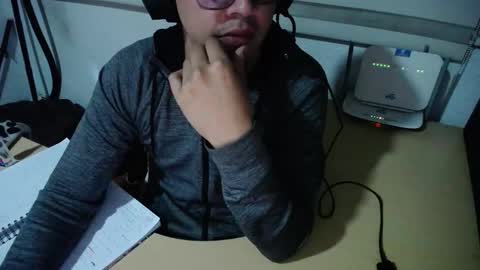 powerfulzeus2 online show from 09-11-25, 01:17