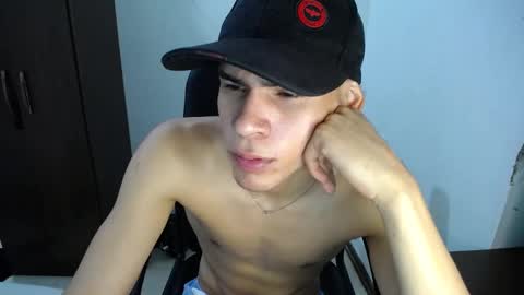 Snapshot of poysonsam chatting on 12-02-24, 04:20 Ricksam online show from 12-02-24, 04:20