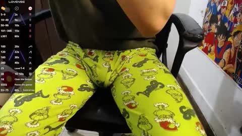 Snapshot of poysonsam chatting on 12-02-25, 12:54 Ricksam online show from 12-02-25, 12:54