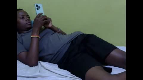 precious_nesh online show from 11-05-25, 07:41