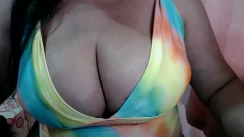 WELCOME IM SINGLE PREGNANT REALLY HARD TO BE A SINGLE WITH TWIN SO PLS STOP BEING RUDELIARWASTING TIME. BE CONSIDERATE. TNX online show from 10-28-25, 07:12