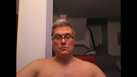 Snapshot of prendimisubito chatting on 11-19-25, 09:48 prendimisubito online show from 11-19-25, 09:48