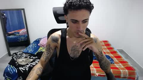 Plux online show from 11-23-25, 07:08