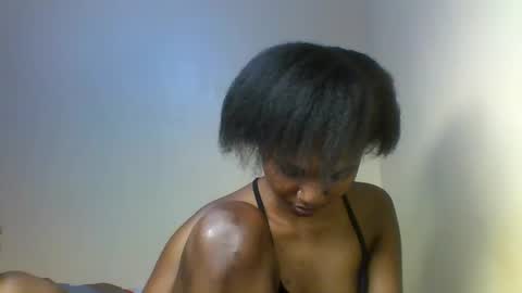 Prettie candy9 online show from 10-02-25, 02:02