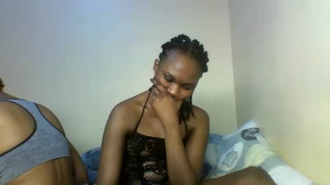 Prettie candy9 online show from 10-06-25, 02:42