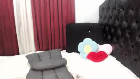 Snapshot of pretty_chikana chatting on 09-09-25, 05:40 Chikana online show from 09-09-25, 05:40
