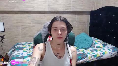 pretty_cristal22 online show from 12-18-24, 03:15