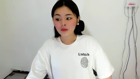 pretty_darcy online show from 03-01-26, 01:40